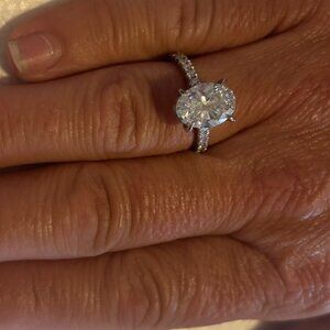 Diamond wedding ring size 7 white gold